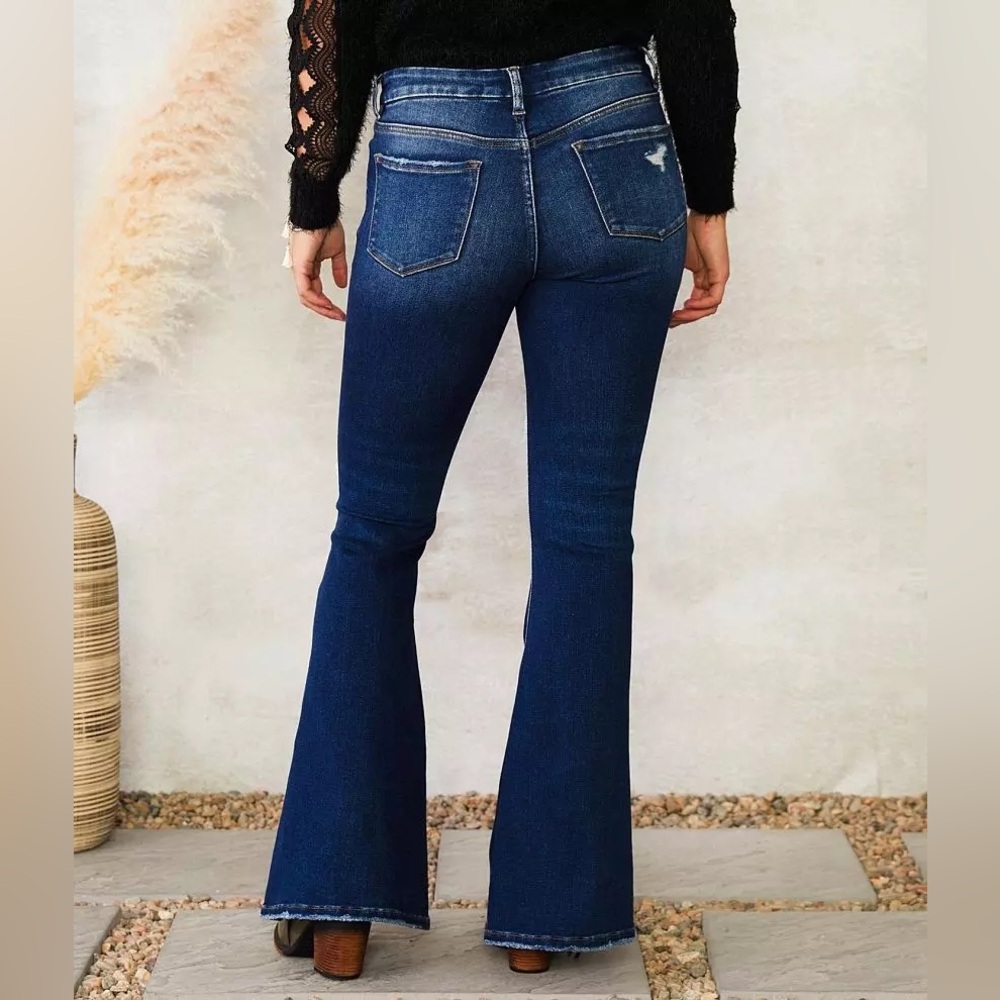 NEW! Bridge by Gly Hudson Mid-Rise Super Flare Jean - Picture 6 of 8